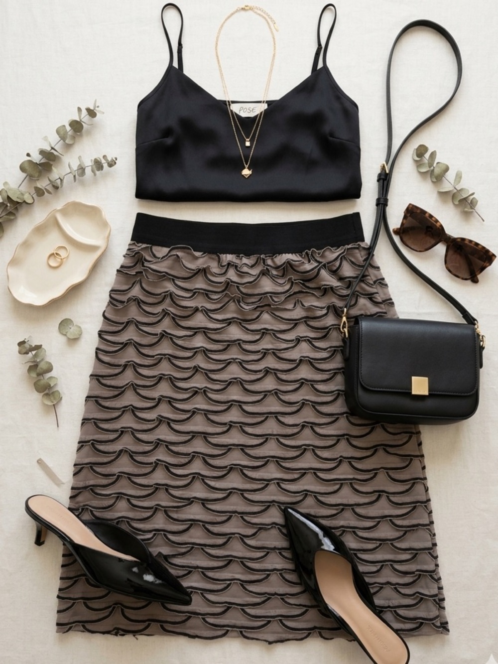 LAVISH Taupe Black Tiered Scallop Ruffle Stretchy Pull On Midi Skirt L Edgy Boho